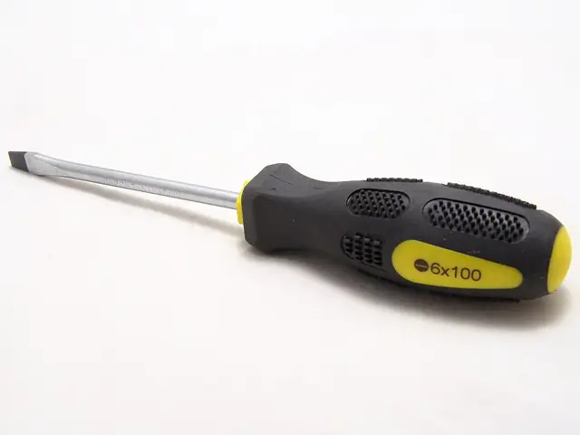 Desarmador de golpe Kamasa estrella 3 x 8 x 6