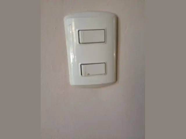Interruptor Ticino emp/ doble eco. - Ticino